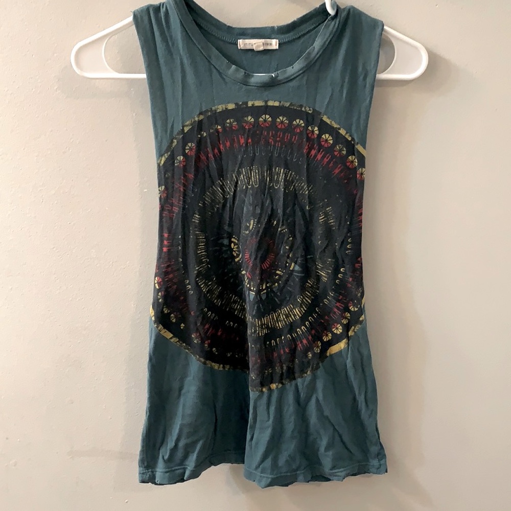 Women’s Muscle Tank Top